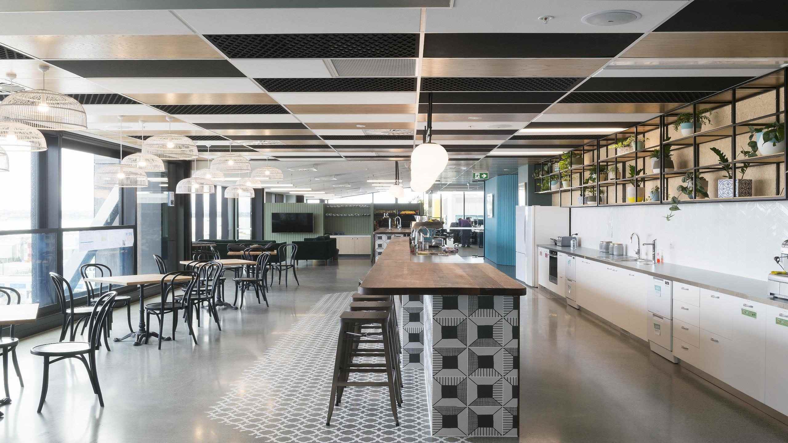 بلاط السقف الصوتي