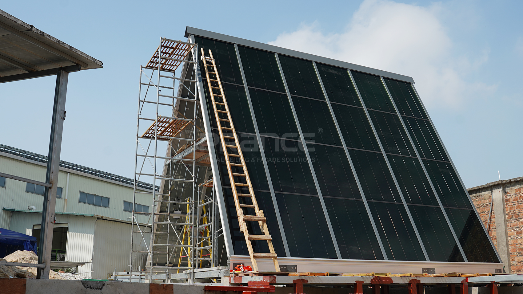 Nhà xây tại chỗ