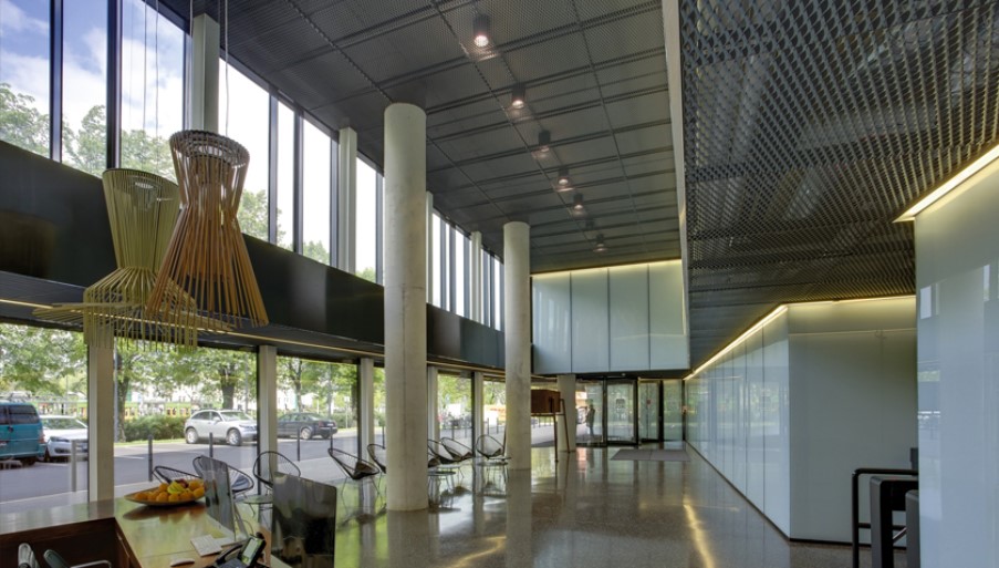 stretch ceilings
