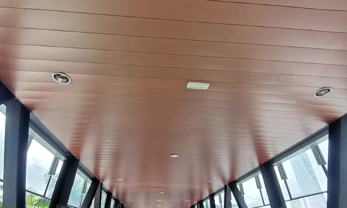 Panel langit -langit papan logam