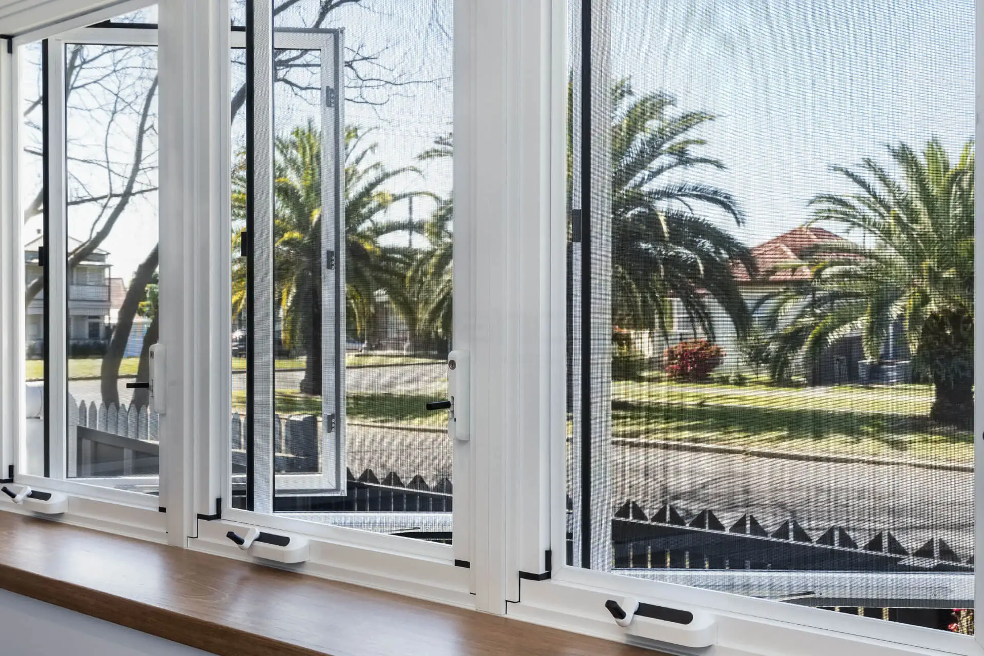 Aluminium Casement Windows